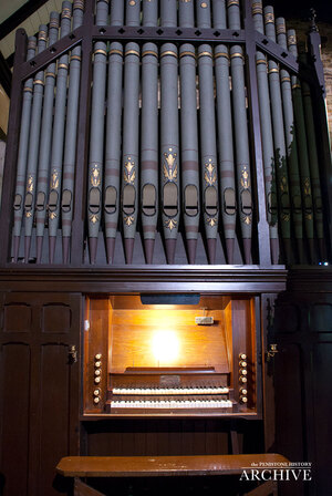 Console of the James Conacher organ in Carlecotes Church, Yorkshire